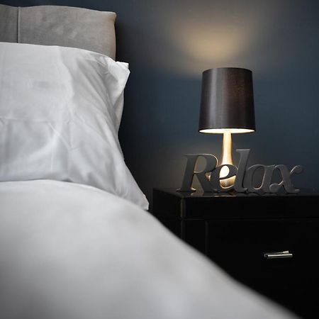 Boutique Family Apartment In Celebrity Village. Barnt Green Luaran gambar