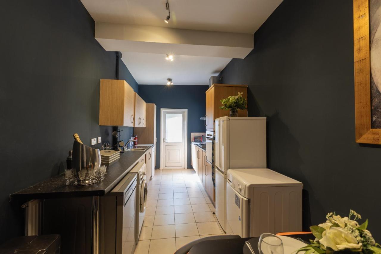 Boutique Family Apartment In Celebrity Village. Barnt Green Luaran gambar