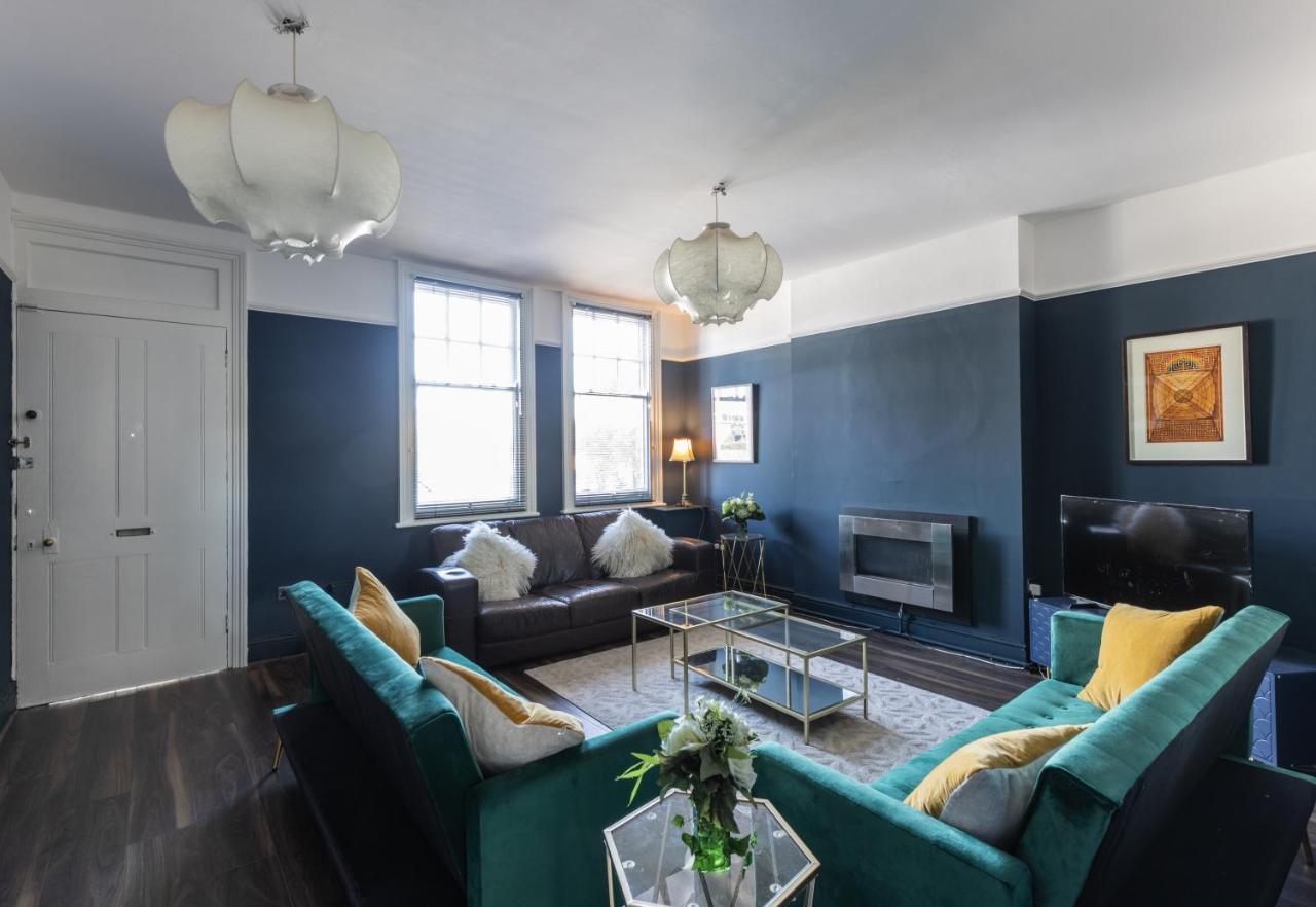 Boutique Family Apartment In Celebrity Village. Barnt Green Luaran gambar