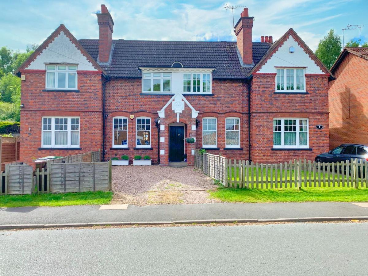 Boutique Family Apartment In Celebrity Village. Barnt Green Luaran gambar