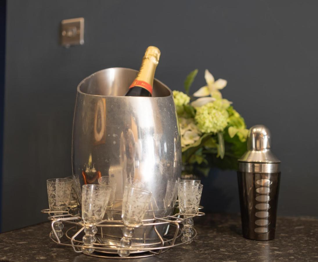Boutique Family Apartment In Celebrity Village. Barnt Green Luaran gambar
